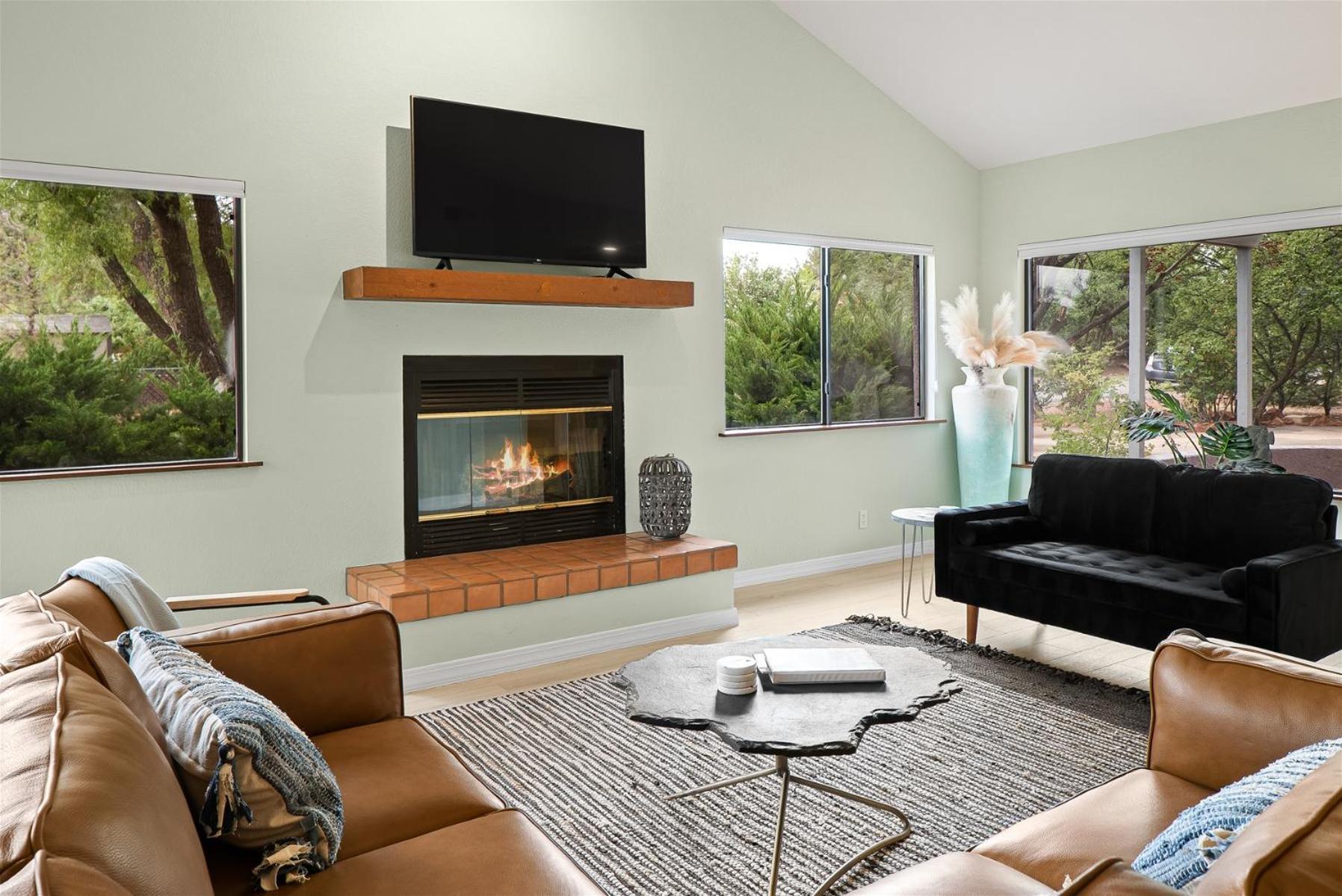Spacious W Sedona 4 Bedroom Contemporary House! Екстериор снимка